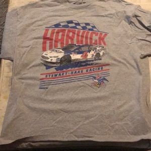 Gray short sleeve t-shirt